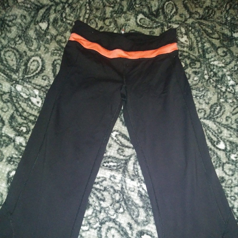 Kirkland signature yoga pants